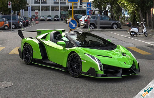 Mobil-Terkeren-di-Dunia-Lamborghini-Veneno