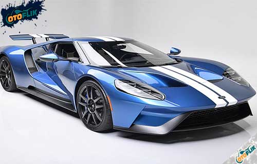 10. Ford GT