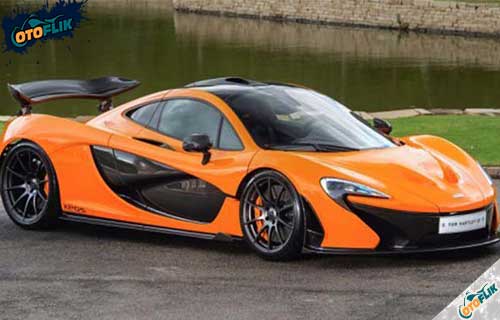 3. McLaren P1